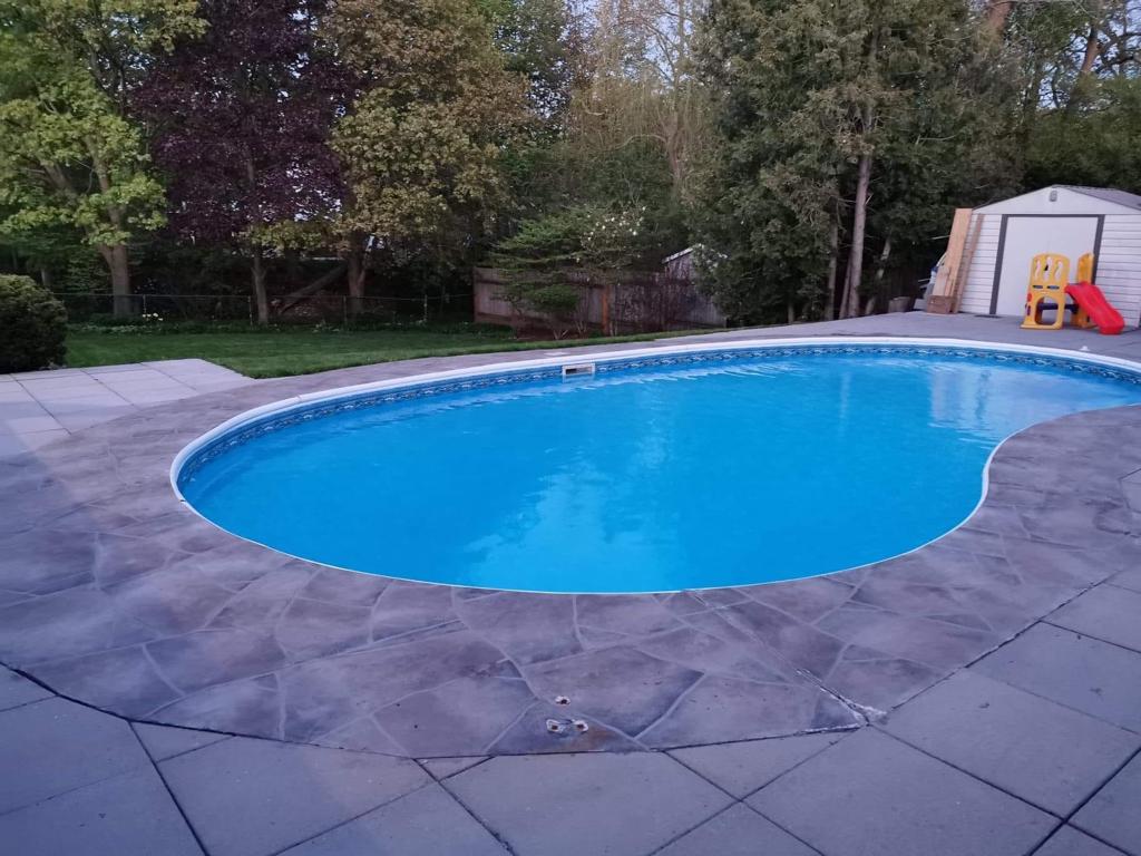 Titan Deluxe Package